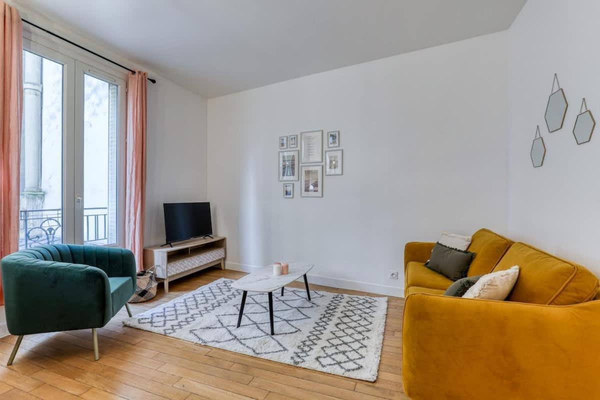 Apartment Poissonniere -cosy Near Montmartre *